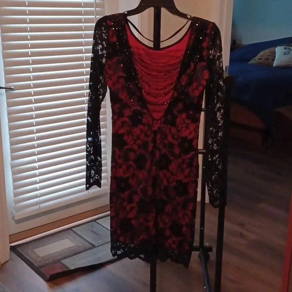 🌺Red and black Frederick's of Hollywood dress🎉 - Picture 6 of 16